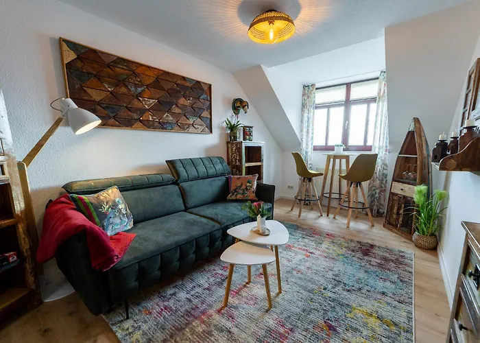 Schlossberg-Domizil Mit Weitblick - Arbeitsplatz, Balkon, Netflix, Badewanne & Yogamatte