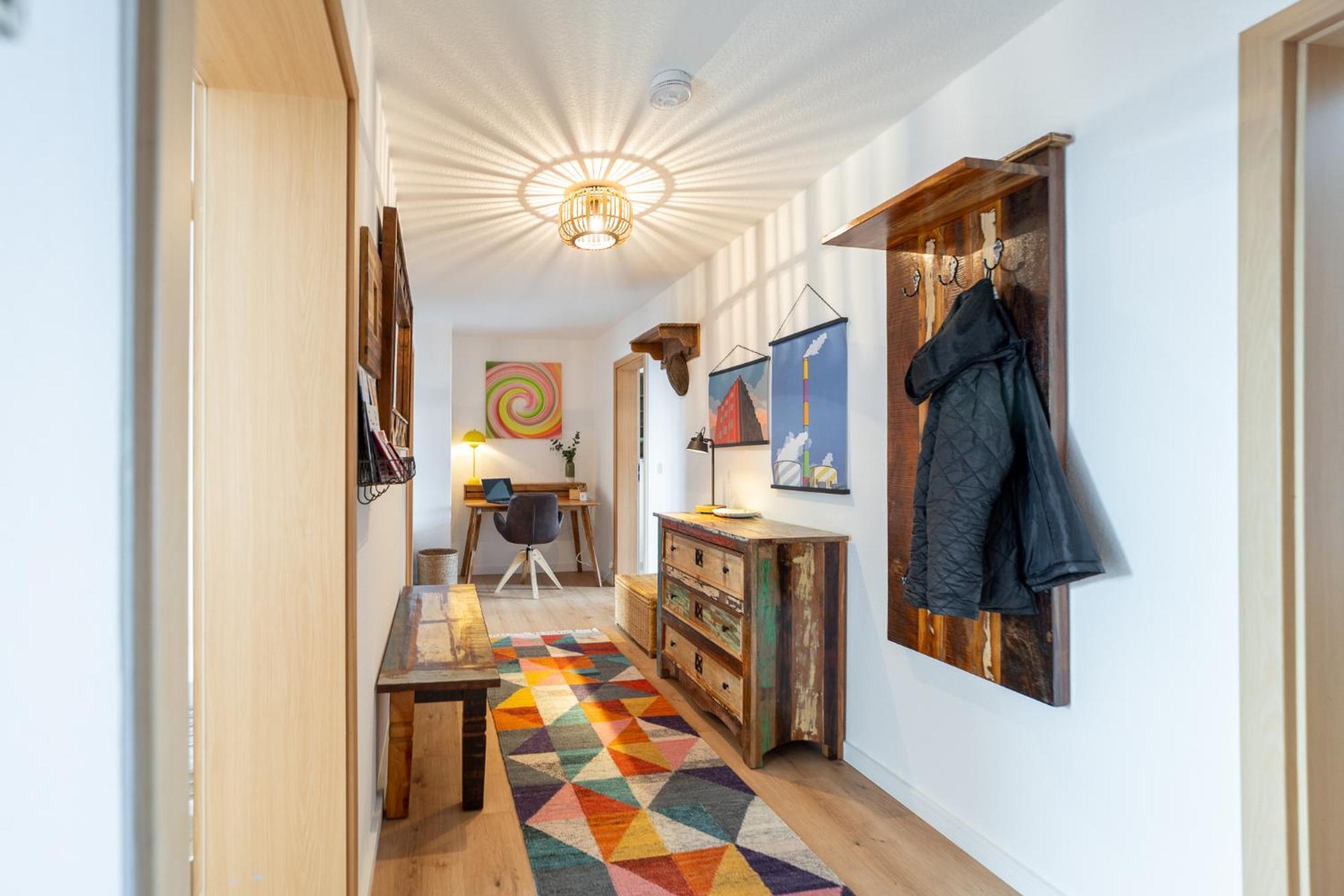 Schlossberg-domizil Mit Weitblick - Arbeitsplatz, Balkon, Netflix, Badewanne & Yogamatte Chemnitz