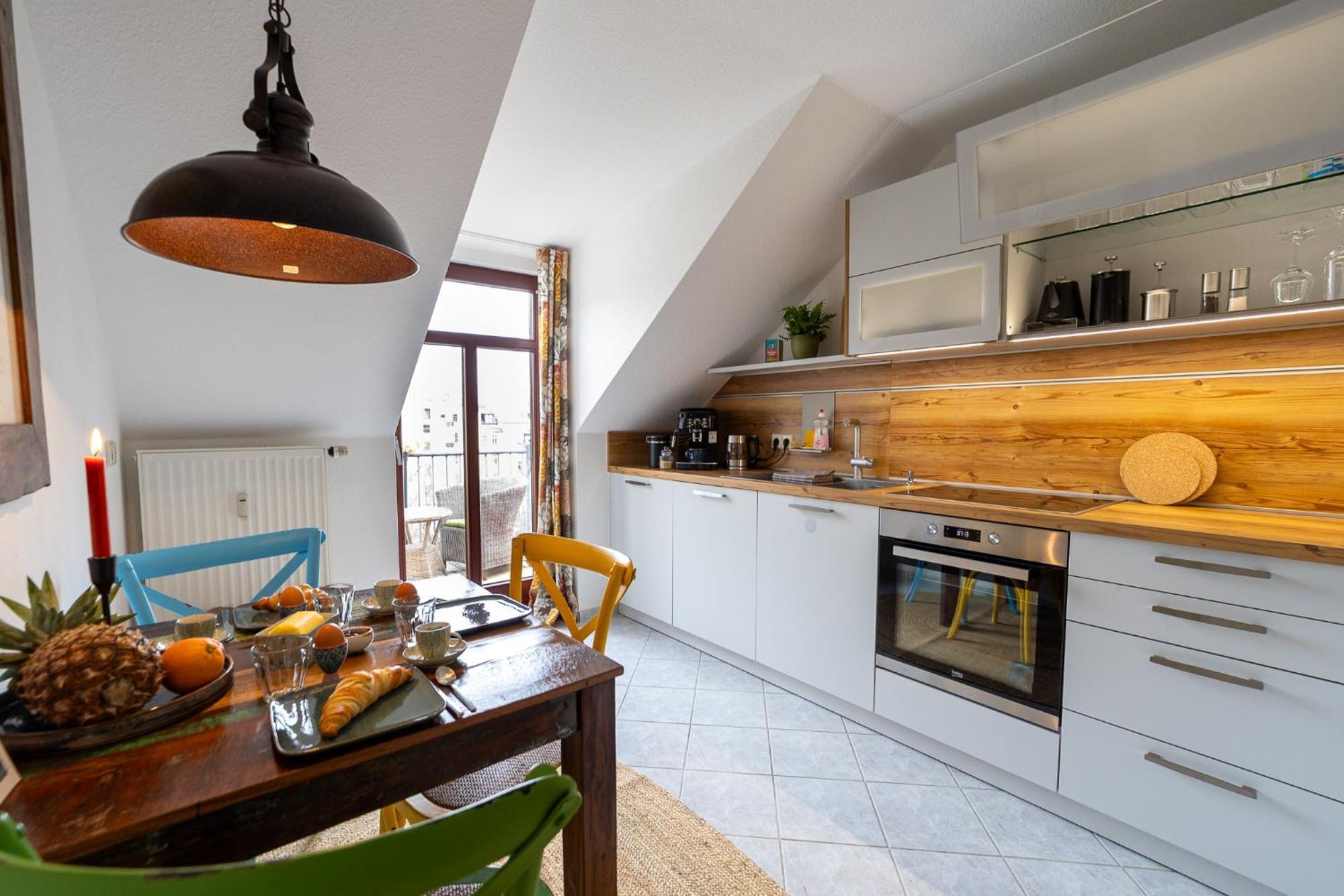 Apartment Schlossberg-domizil Mit Weitblick - Arbeitsplatz, Balkon, Netflix, Badewanne & Yogamatte *
